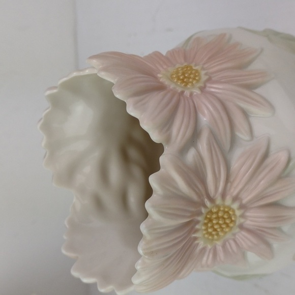 Gerbera Daisy Floral Blossoms Collection Lenox Handcrafted Vase - Picture 7 of 15